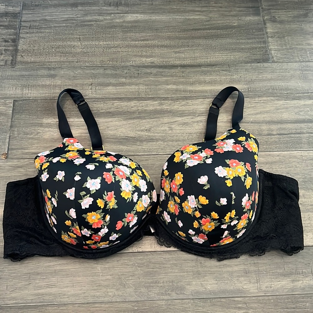 City Chic Hips & Curved Body Underwire Bra Black Floral Lace Size‎ 48D